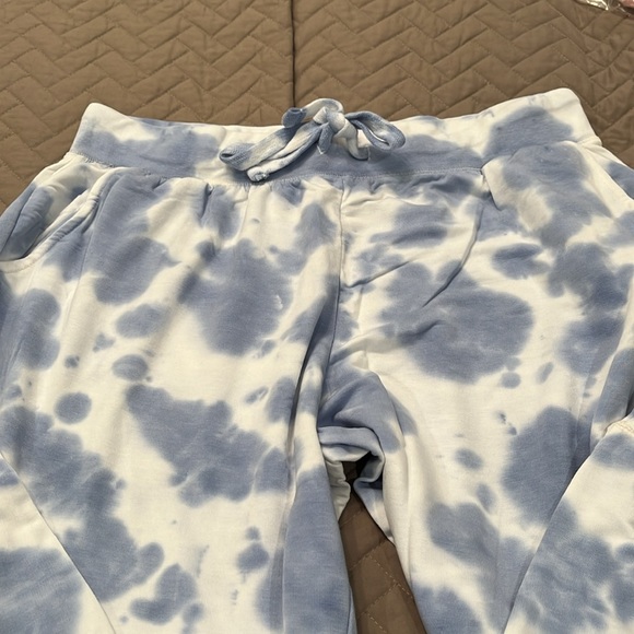 Mud Pie Bryant Blue Tie Dye Joggers/NWT/Medium - Picture 5 of 11